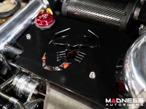 FIAT 500 Engine Cover for MAXFlow Intake System - 1.4L Multi Air Turbo - Scorpion Design - Gloss Black